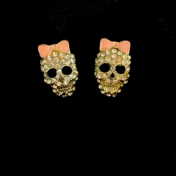 Betsey Johnson Skull Earrings